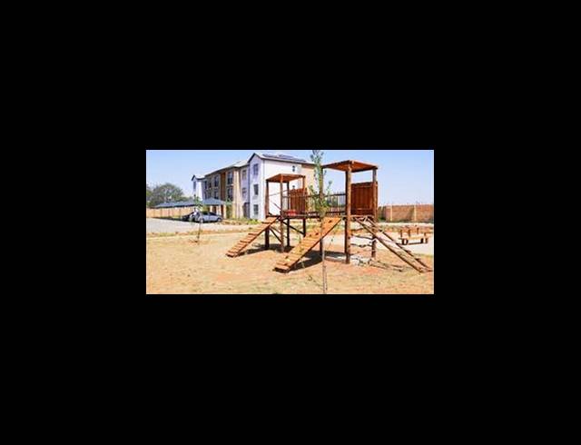 2 BEDROOM APARTMENT FOR SALE IN PARKHAVEN